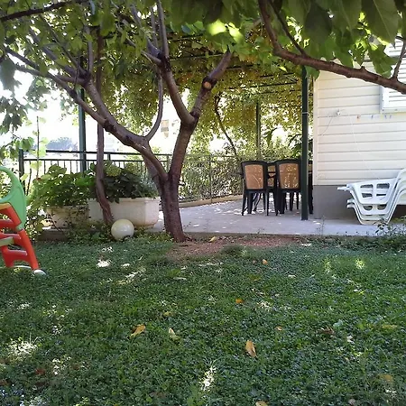 Holiday Home Garden Zaton  Exterior photo